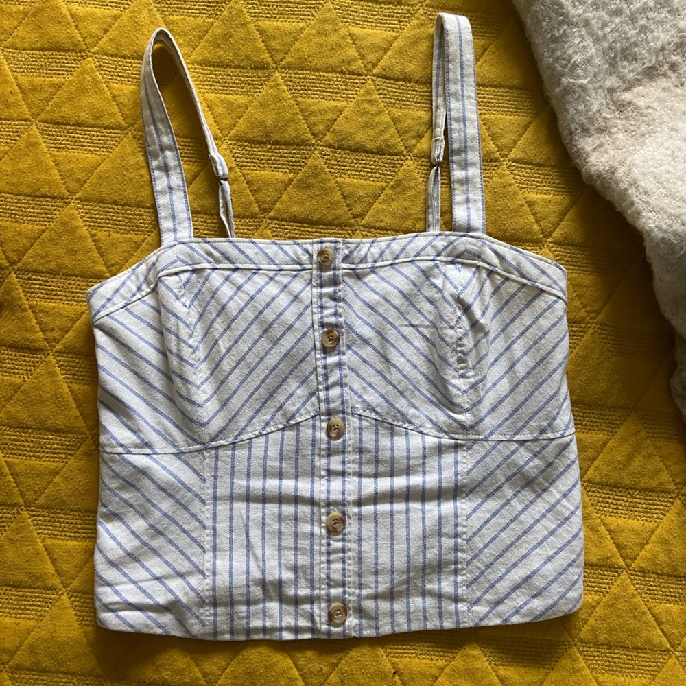 NWOT Abercrombie Crop Top Sm